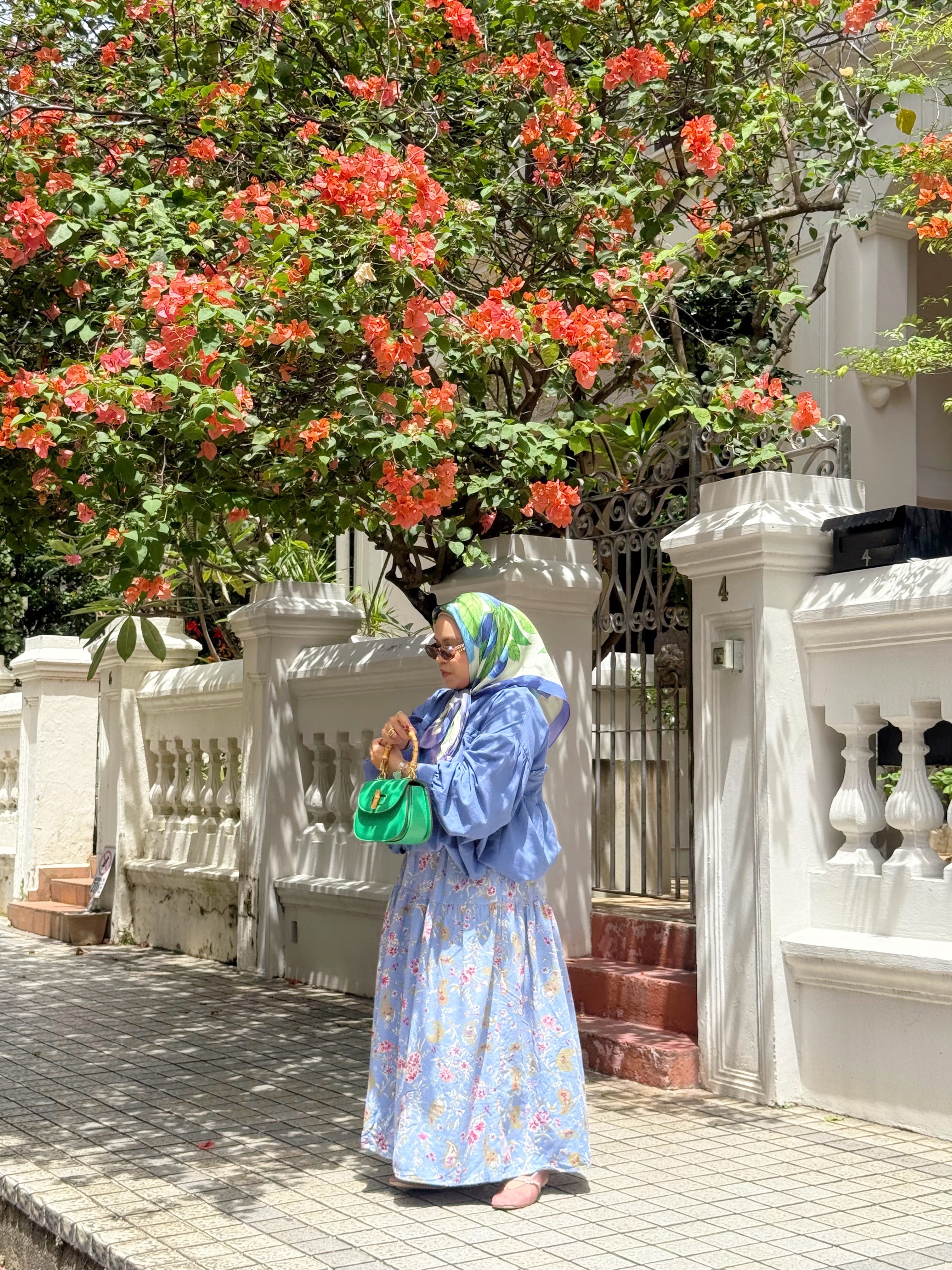 Shop Hanan