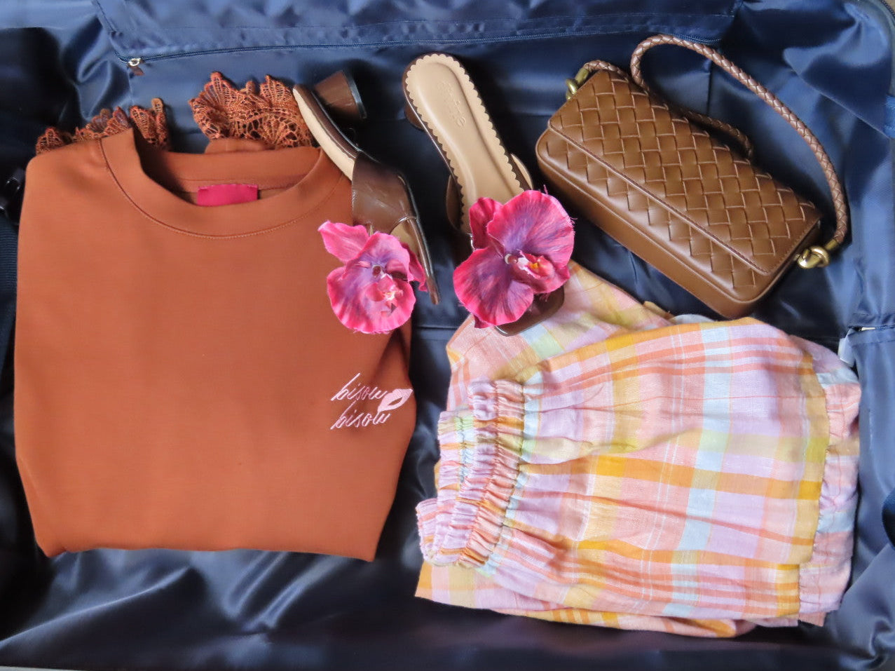 Lè Bisou Jumper Top