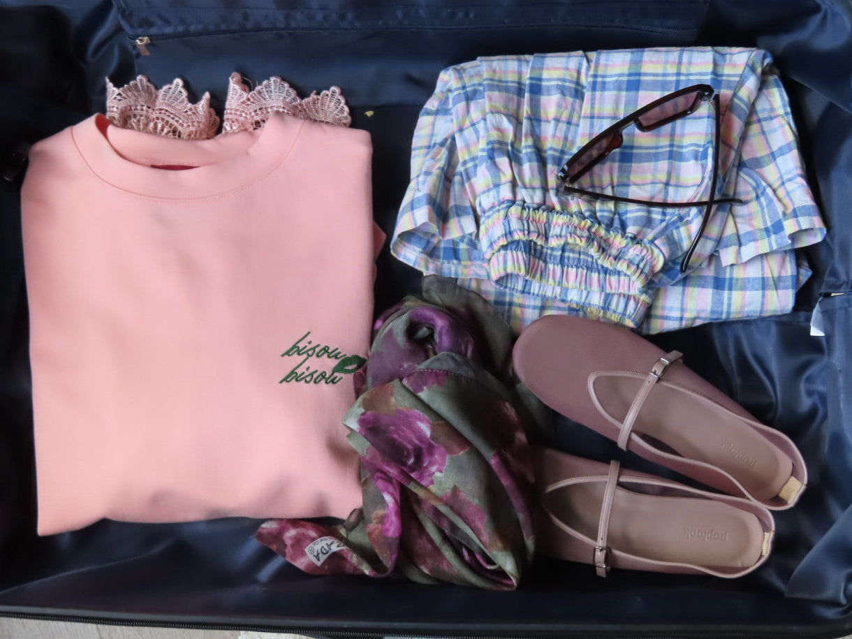 Lè Bisou Jumper Top