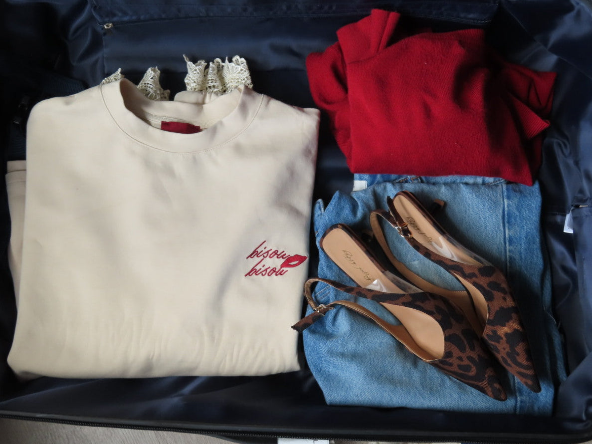 Lè Bisou Jumper Top