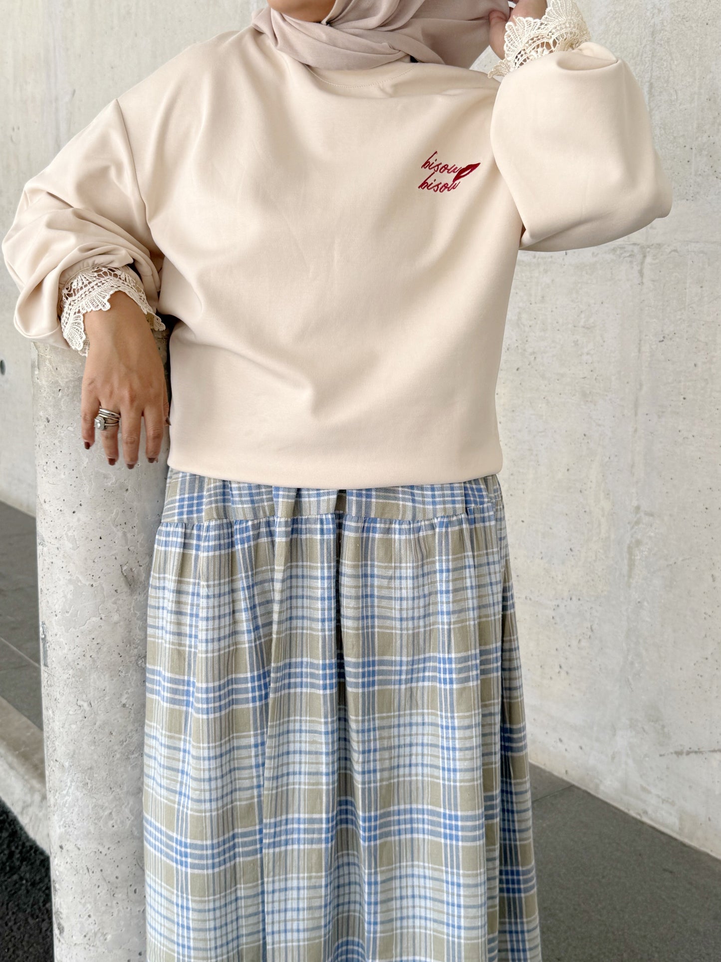 Lè Bisou Jumper Top